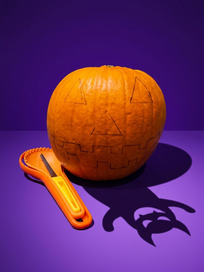 Halloween Pumpkin Carving & Decorating Workshop | Spooky Dress-Up Welcome