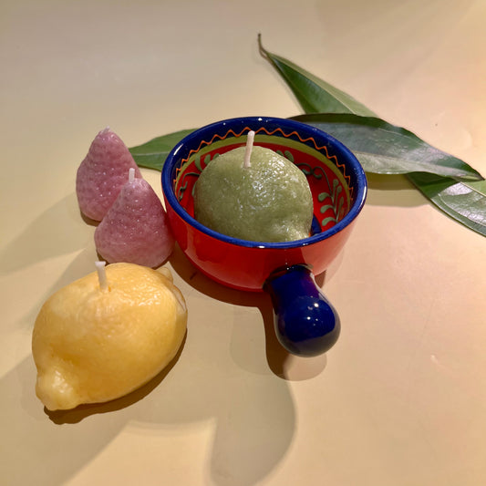 Lemon Fruit-Inspired Beeswax Candle