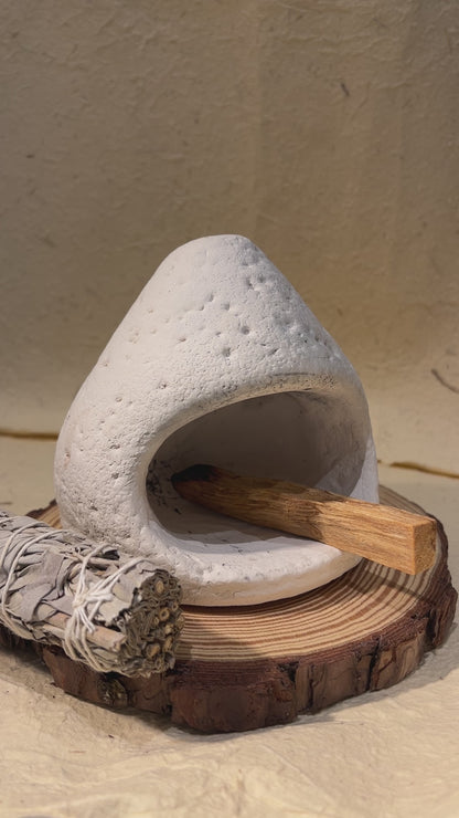 Palo Santo & Sage Cleansing Kit with Modern Concrete Holder Ritual Holder Set